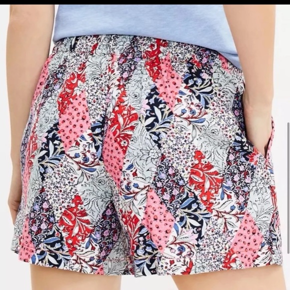 NWT Loft Patchwork Bloom Everyday Pocket Shirt and Pleated Shorts size Large SET - Picture 5 of 12